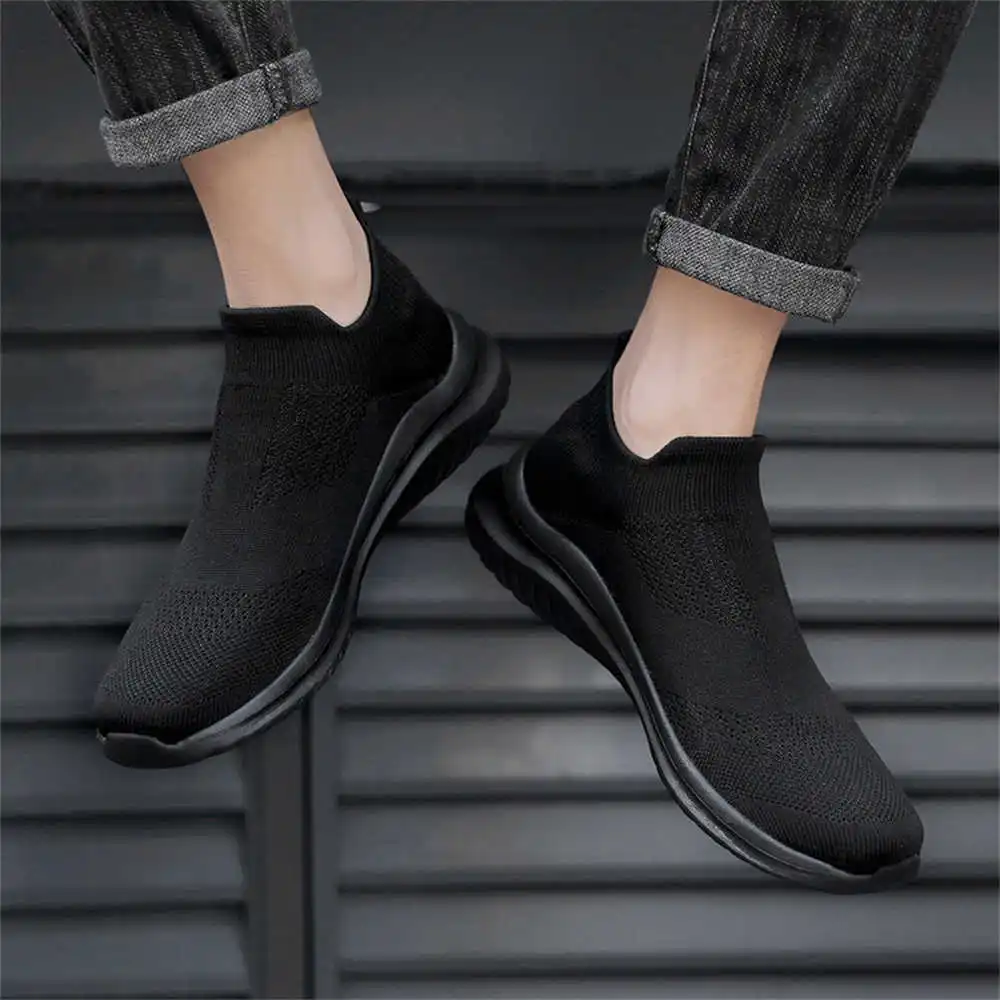 Travel Accessories Long Flight - Sepatu olahraga pria, krem lembut baru