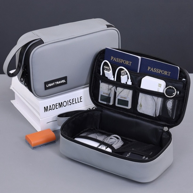 Travel Accessories Us - Tas Penyimpanan Gadget Digital Ringan dan