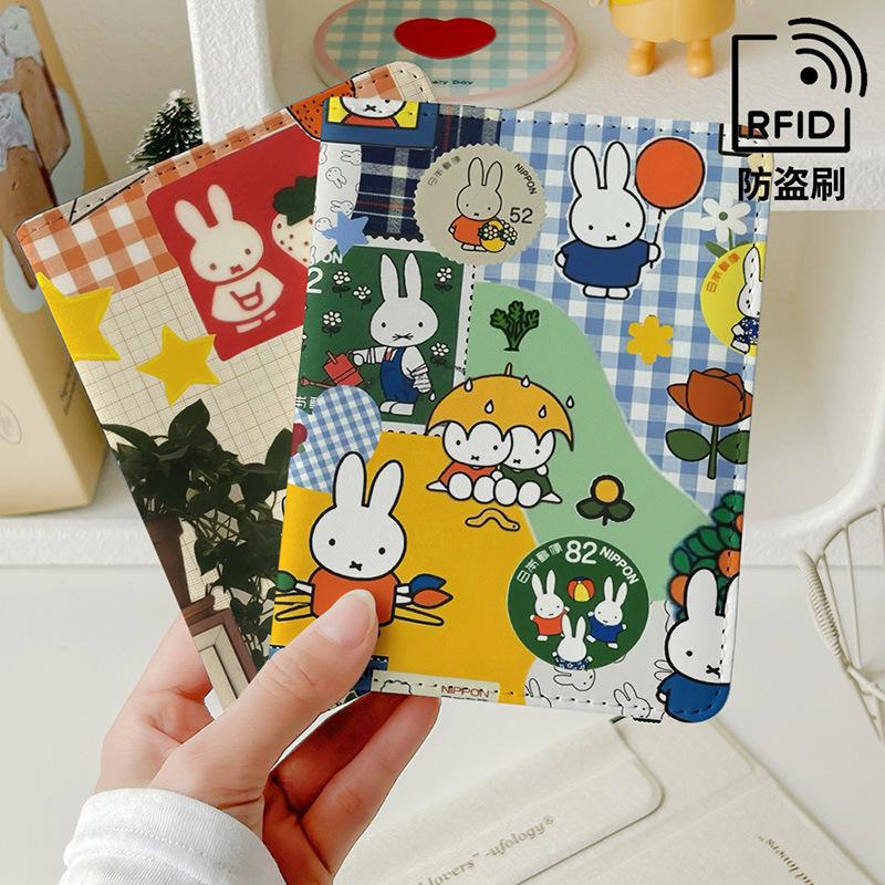 Tempat Kartu Miffy Kartun Krea - Travel Accessories Holder ulasan dan harga